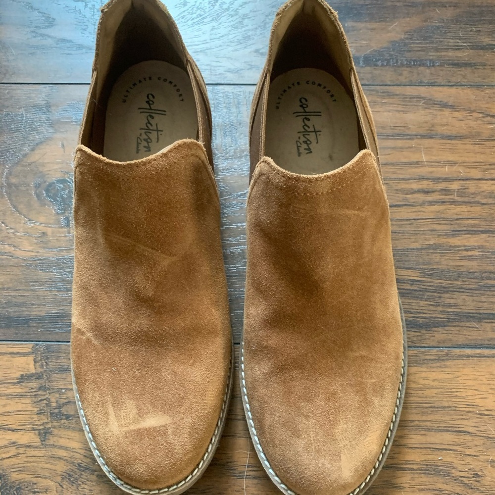 Clark’s camel flats, never worn